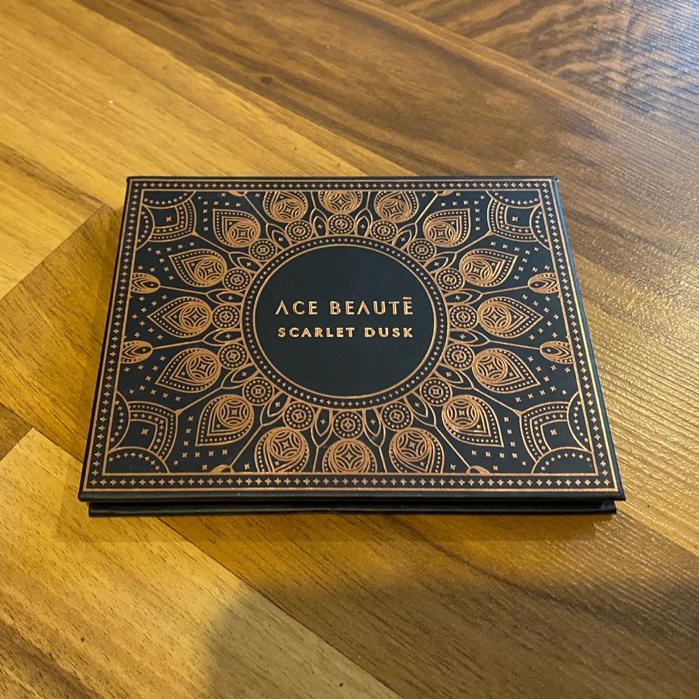 Ace Beaute eyeshadow palette.